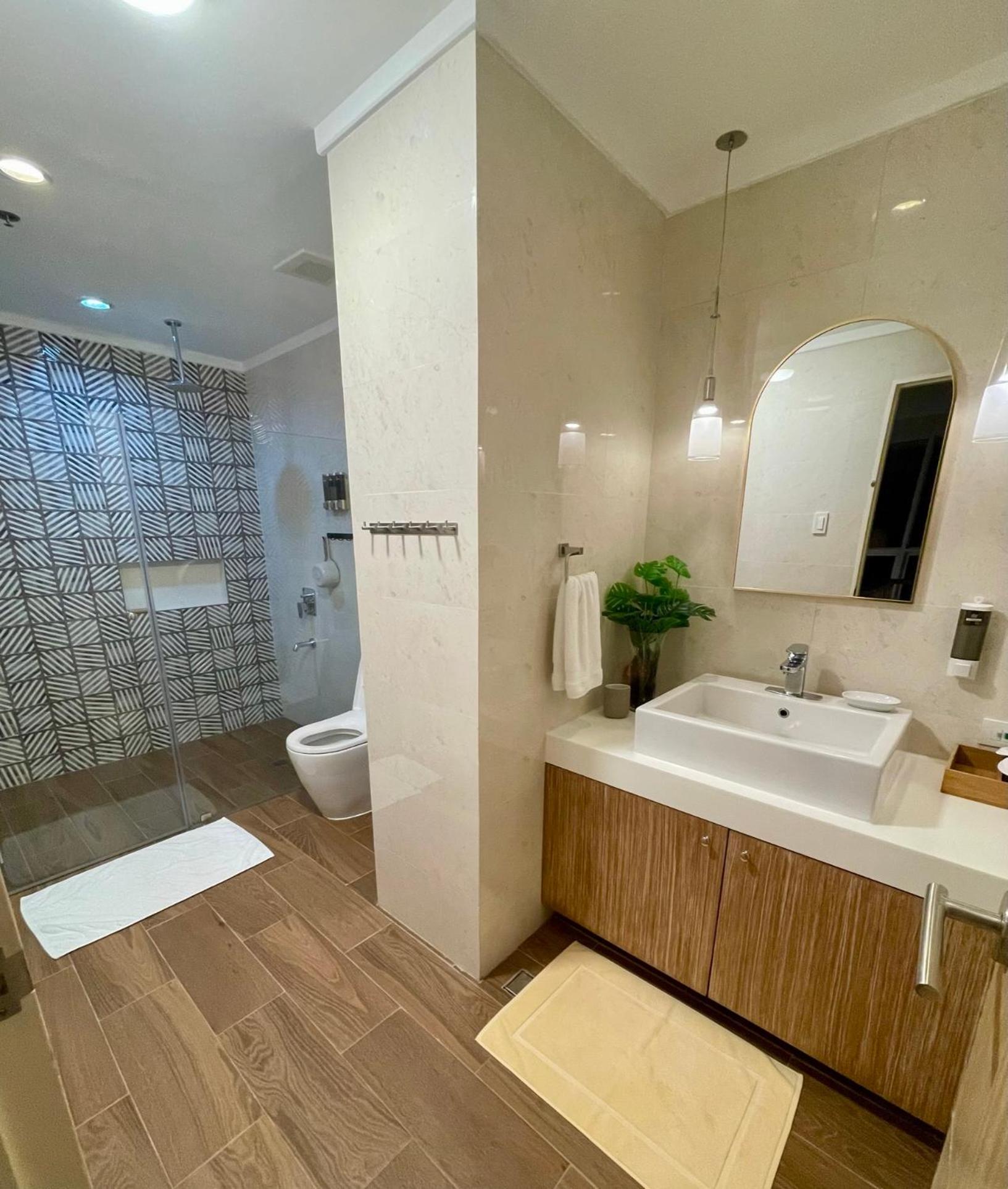 Pico De Loro 2 Bd Garden Loft With Lagoon View Nasugbu Exterior foto